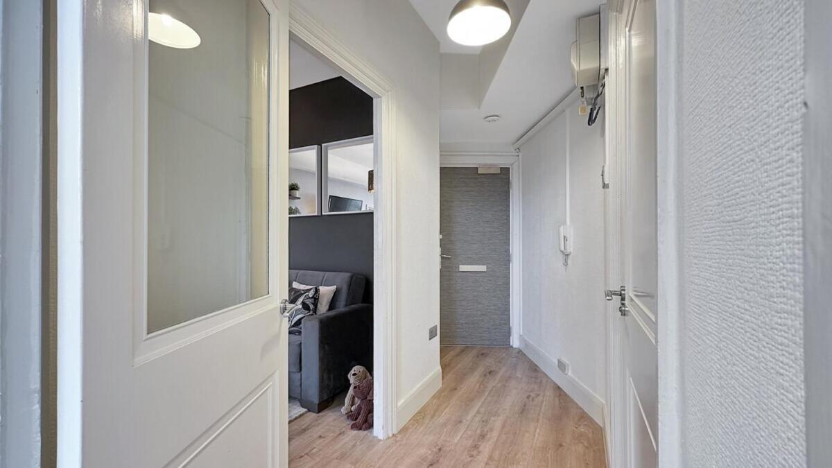 Central London Luxury, Relaxing Apartment! 2 Mins From Paddington Station! Værelse billede